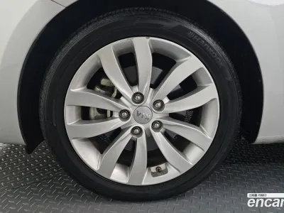 2014 Kia Carens 2.0 LPi Prestige, фото 4, лот 10153014
