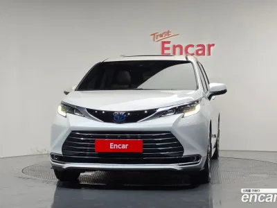2021 Toyota Sienna 2.5 Hybrid 2WD, фото 3, лот 10222213