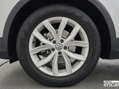 2020 Volkswagen Tiguan 2.0 TDI Premium, фото 4, лот 10112488