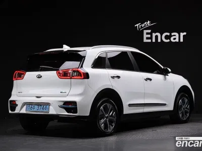 2019 Kia Niro Noblesse, фото 1, лот 10079102