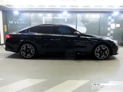 2025 BMW 5-Series 530e M Sport, фото 3, лот 10524019