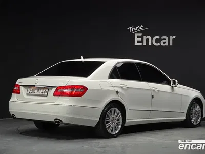 2010 Mercedes-Benz E-Class E300 Elegance, фото 2, лот 10523988