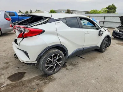 2019 TOYOTA C-HR XLE, фото 3, лот 10520331