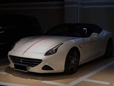 2015 Ferrari California T 3.9T Standard, фото 1, лот 10264547