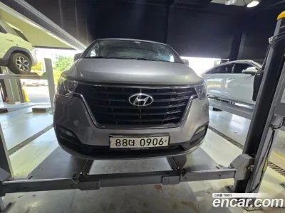 2020 Hyundai Starex Van 3-Seater, фото 1, лот 11013806