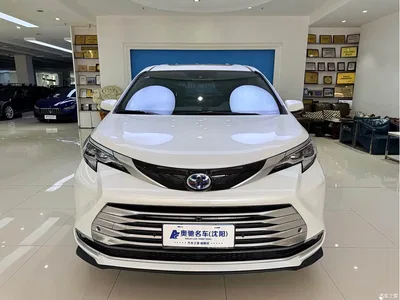 2021 Toyota Sienna 2.5L Hybrid Platinum Edition, фото 2, лот 11212156