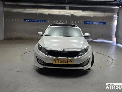 2013 Kia K5 2.0 Prestige, фото 1, лот 10067670