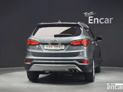 2016 Hyundai Santafe Diesel 2.0 2WD, фото 4, лот 10228792