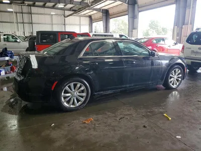 2018 CHRYSLER 300 TOURING, фото 3, лот 10674239