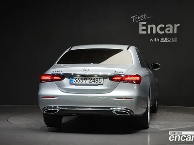 2021 Mercedes-Benz E-Class E220d 4MATIC Exclusive, фото 4, лот 10169652