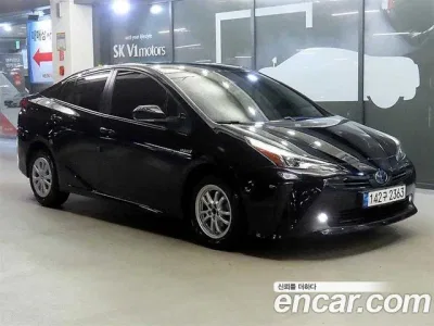 2022 Toyota Prius 1.8, фото 1, лот 10034779