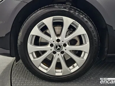 2019 Mercedes-Benz E-Class E220d Exclusive, фото 4, лот 10065392