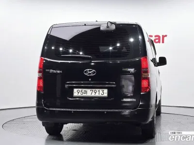 2017 Hyundai Starex 5-Seater VAN, фото 4, лот 10187707