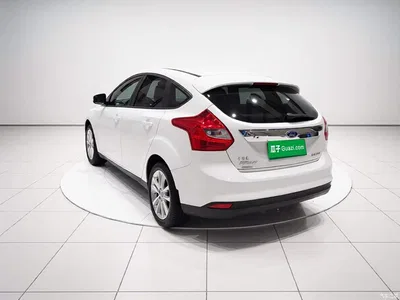 2012 Ford Focus Hatchback 1.6L Automatic Comfort, фото 4, лот 10386272