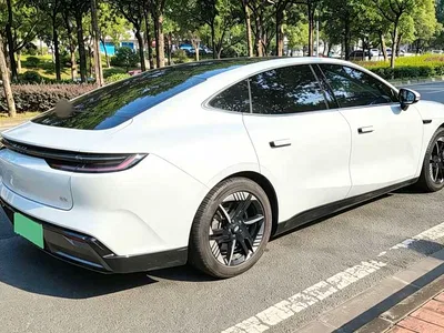 2024 Geely Galaxy Galaxy E8 Model 550km RWD Soaring Dragon Edition, фото 4, лот 10598696