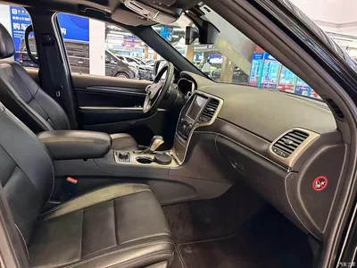 2017 Jeep Grand Cherokee (Import) 3.0L Elite Navigation Edition, фото 4, лот 11450123