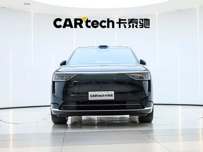 2025 AITO Wenjie AITO M8 Extended Range Ultra 53.4kWh 6-Seater, фото 1, лот 11565673