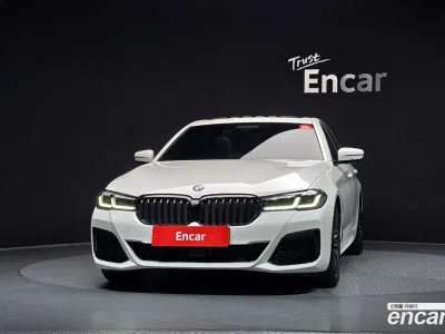 2023 BMW 5-Series 520i M Sport, фото 2, лот 10071402
