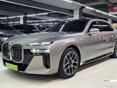 2025 BMW 7-Series 740i xDrive M Sport, фото 2, лот 10052056