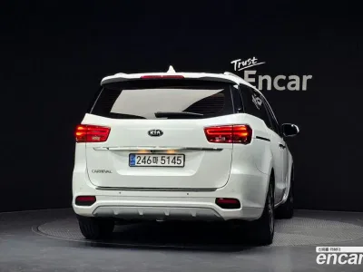 2019 Kia Canival 9-Seater Noblesse Special, фото 4, лот 11001344