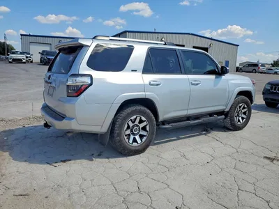 2021 TOYOTA 4RUNNER SR5, фото 3, лот 10500039