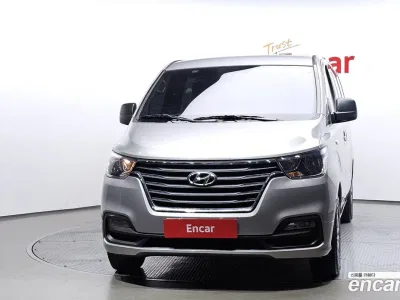 2020 Hyundai Starex Van 5-Seater, фото 2, лот 10193148