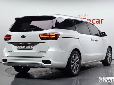 2019 Kia Canival 7-Seater Limousine, фото 1, лот 11252189