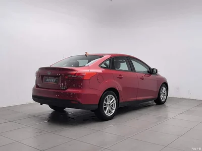 2015 Ford Focus Sedan EcoBoost 125 Automatic Super Energy Fashion, фото 2, лот 11565773