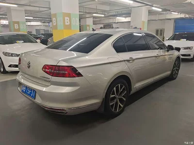 2017 Volkswagen Magotan 330TSI DSG Premium, фото 4, лот 10424512