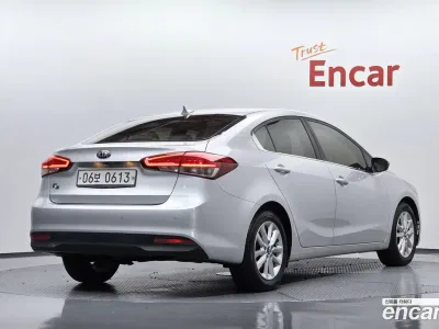 2016 Kia K3 Trendy, фото 1, лот 10044903