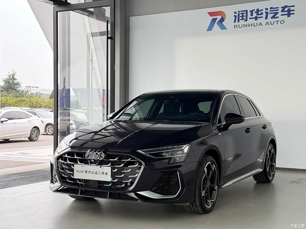 2025 Audi A3 Facelift Sportback 35TFSI Flying Spur Premium, фото 1, лот 11221973