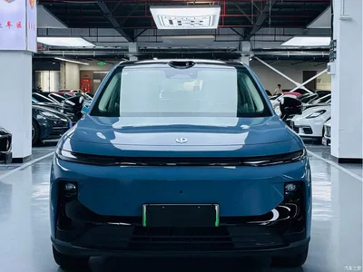 2025 Leapmotor B10 510 LiDAR Edition, фото 2, лот 10316193