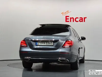 2019 Mercedes-Benz E-Class E300 Avantgarde, фото 4, лот 10520475