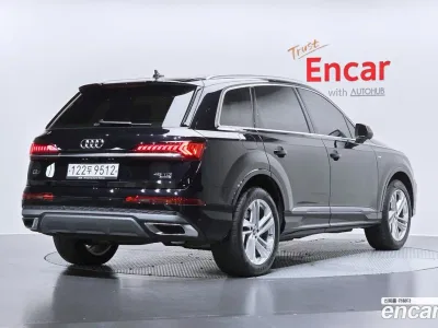 2021 Audi Q7 45 TDI Quattro Premium, фото 2, лот 10094899