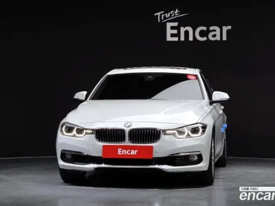 2018 BMW 3-Series 320i Luxury, фото 3, лот 10224259