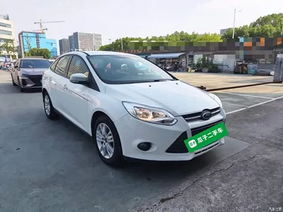 2012 Ford Focus Sedan 1.6L Manual Comfort, фото 4, лот 10300690