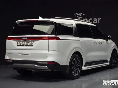 2023 Kia Canival Diesel 7-Seater Signature, фото 2, лот 10381377
