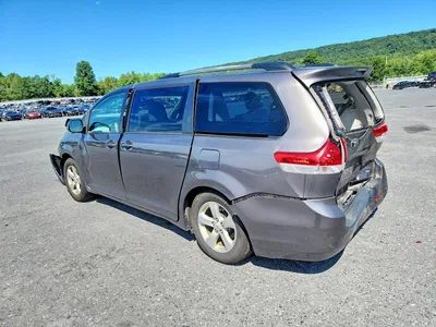 2012 TOYOTA SIENNA LE, фото 2, лот 10539455