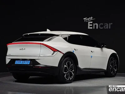 2022 Kia EV6 Long Range, фото 2, лот 10230067