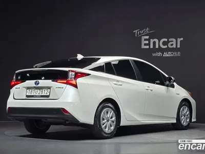 2020 Toyota Prius 1.8, фото 2, лот 11595809