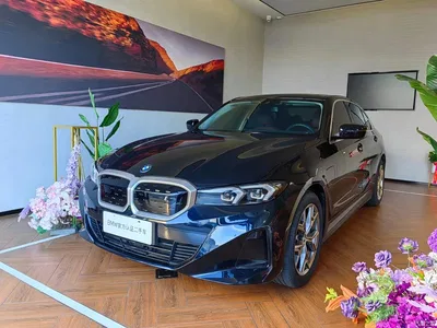 2024 BMW i3 eDrive 35 L, фото 1, лот 10412749