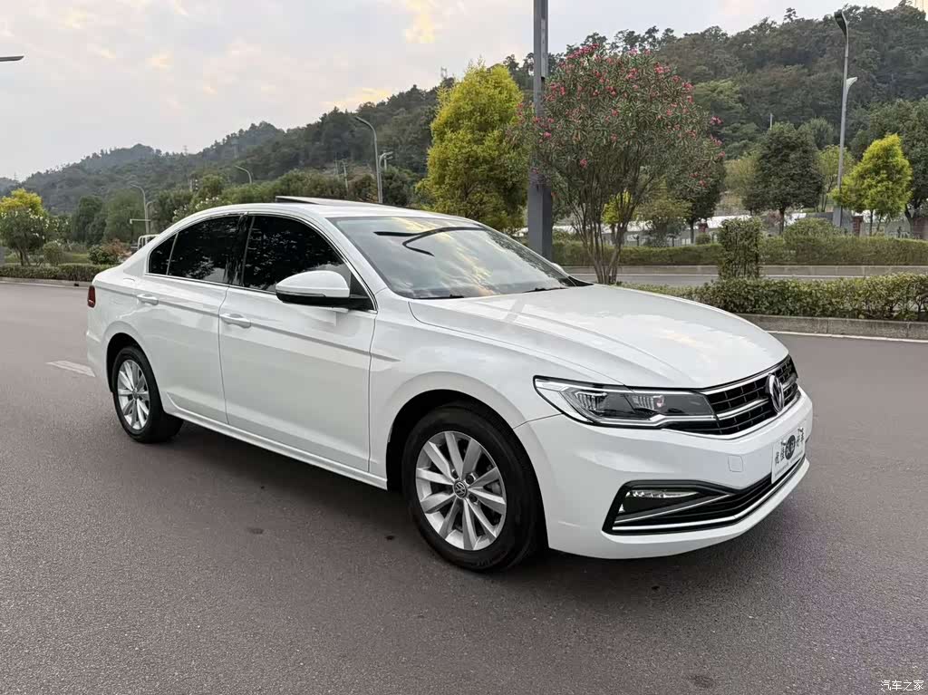 2020 Volkswagen Bora 1.5L Automatic Comfort, фото 3, лот 11211685