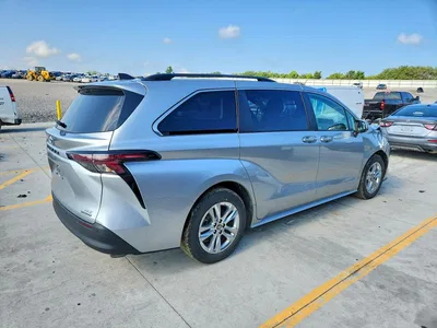 2023 TOYOTA SIENNA XLE, фото 3, лот 10548937