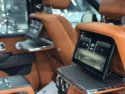 2018 Rolls-Royce Cullinan 4-Seater Version, фото 4, лот 10238241