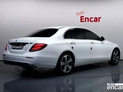 2019 Mercedes-Benz E-Class E300 Avantgarde, фото 2, лот 10524004