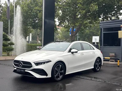 2023 Mercedes-Benz A-Class A 200 L Fashion, фото 1, лот 11219236