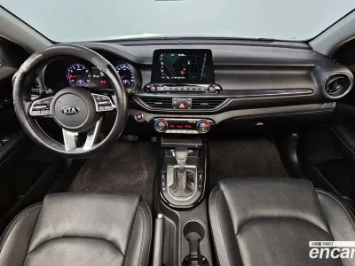2021 Kia K3 Signature, фото 1, лот 10035599
