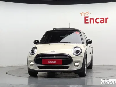 2019 Mini Cooper 5Door HIGH, фото 2, лот 10145982