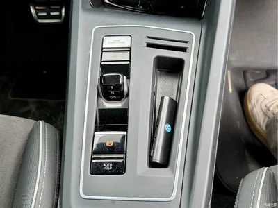 2023 Volkswagen Golf 280TSI DSG R-Line 20th Anniversary Edition, фото 2, лот 10954775
