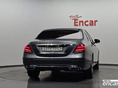 2019 Mercedes-Benz E-Class E220d Avantgarde, фото 3, лот 10224011